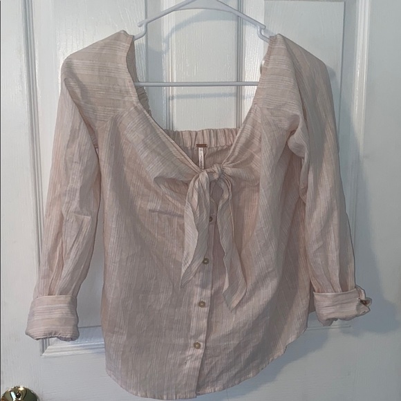 Free people tie front flowy shirt - Picture 1 of 3